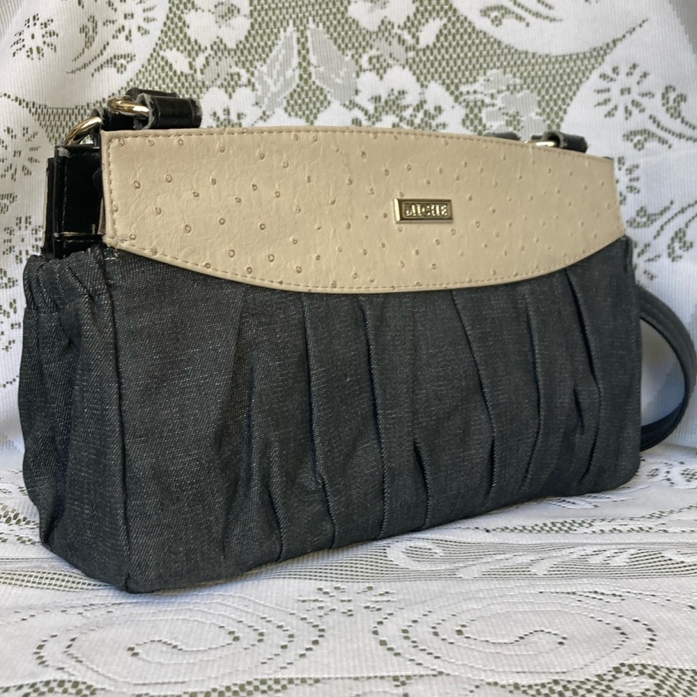 MICHE Classic Shell. Measures 18”x11.5. Fits Classic Base 5.75”x6.5”x11.75”.